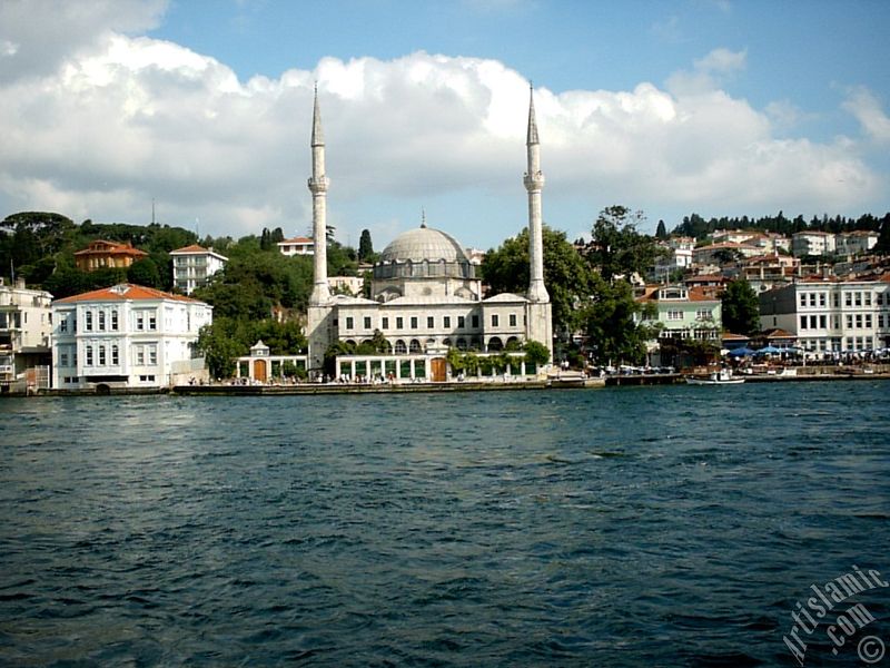 View of Beylerbeyi coast and a Beylerbeyi Mosque from the Bosphorus in Istanbul city of Turkey.
